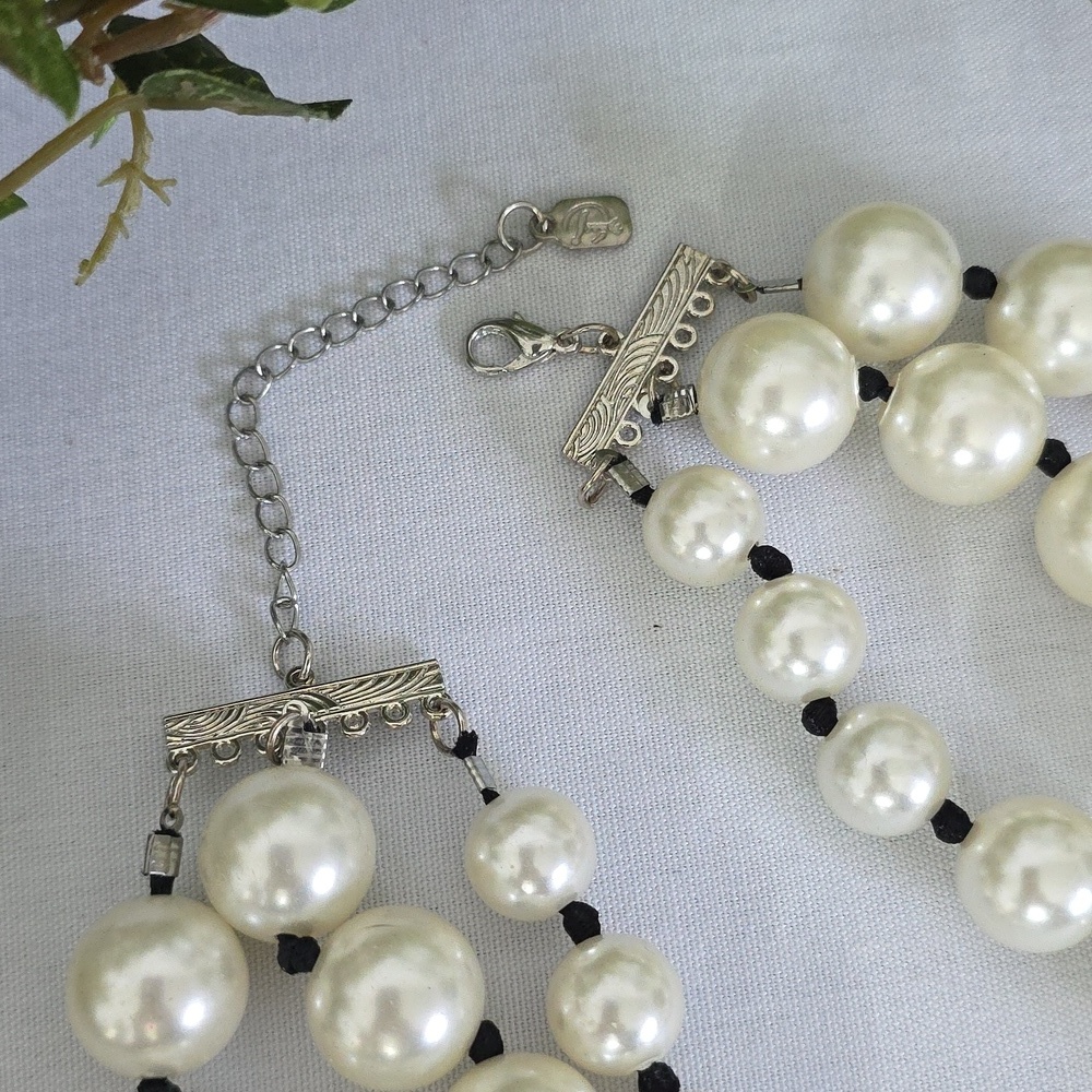 Large Statement Multi Strand Chunky Pearl Necklace and Earrings Set - Picture 4 of 15